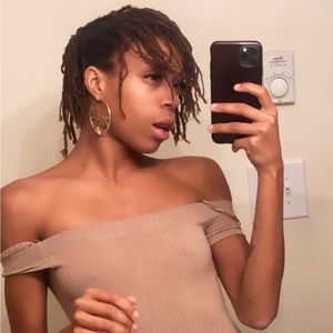 Meet your Posher, Carisha